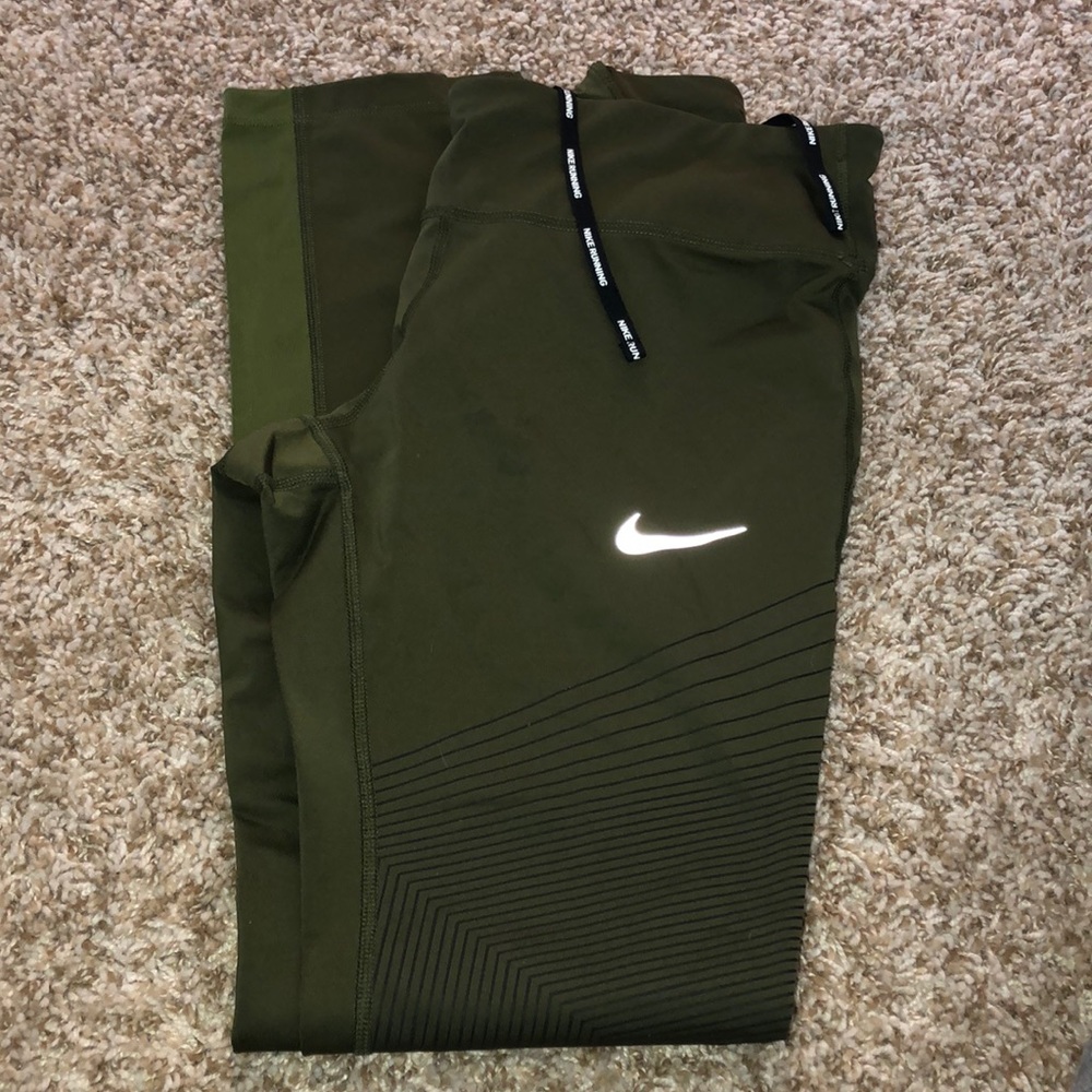 Nike leggings